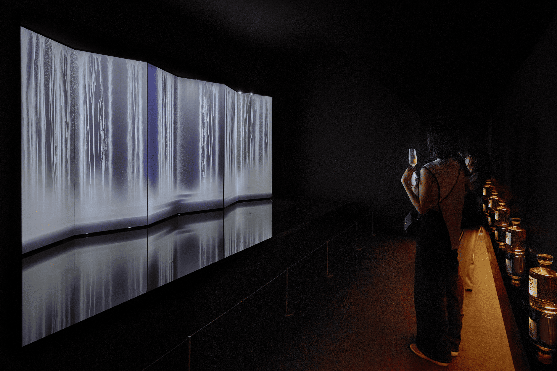 「響」と千住博氏による<br>コラボレーションプロジェクト